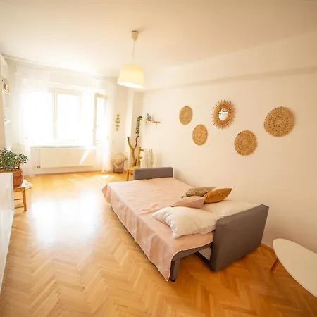 212 - Boho In Next To City Center 5 Minutes To Wenceslas Square Apartment